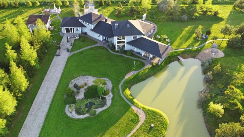 Aerial view of Villa 9 Vėjai and its gardens
